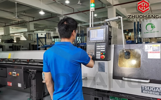 走心機(jī)加工車間